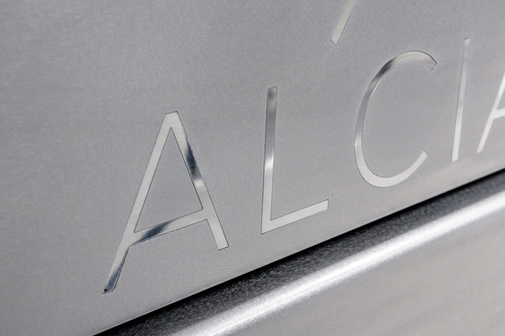 arredo inox professionale 3Q5A5917-HDR Maßgefertigte Edelstahlmöbel svg+xml;charset=utf
