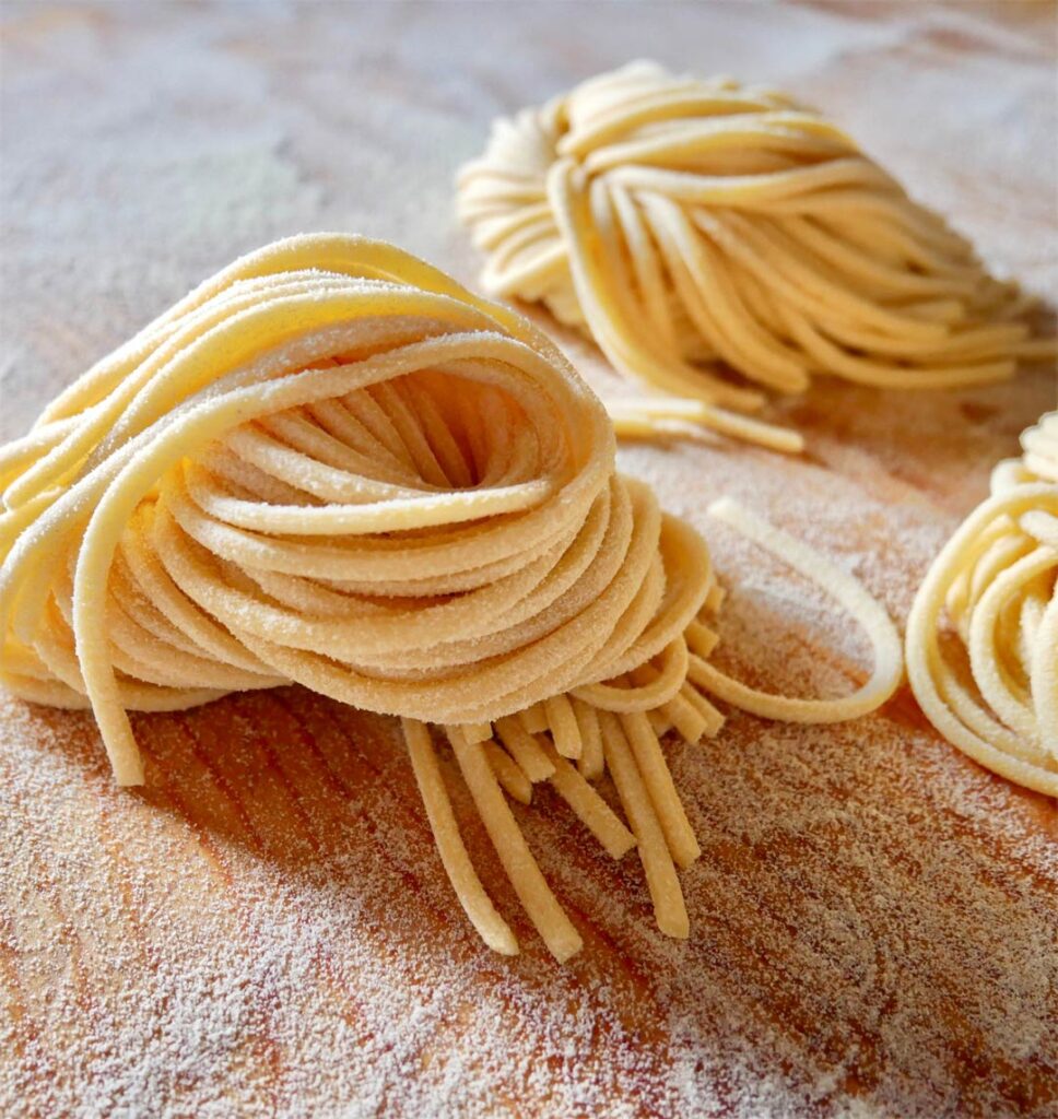 KMP_sito_la-pastaia_new_01 Attrezzature per cucine professionali svg+xml;charset=utf