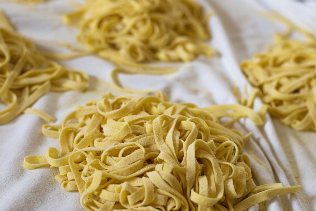 tagliatelle Attrezzature per cucine professionali svg+xml;charset=utf